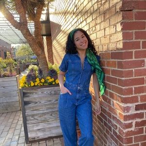 Meet your Posher, Olivia